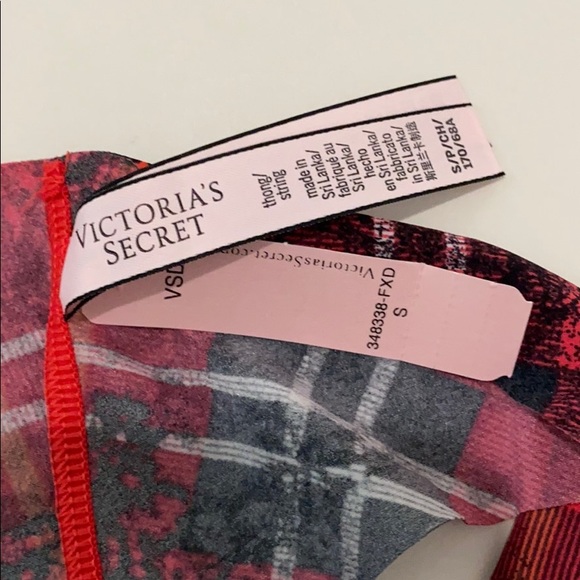 NWOT 2 Panties Victoria’s Secret Seamless Thong (2) - Picture 3 of 4